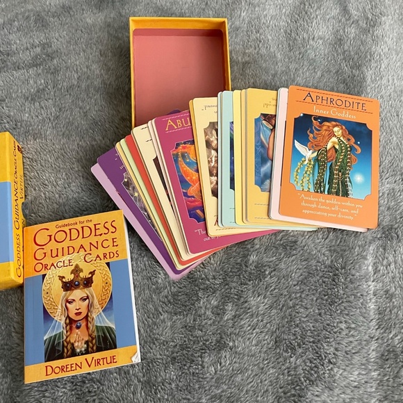 Goddess Guidance Oracle Cards - Picture 3 of 6